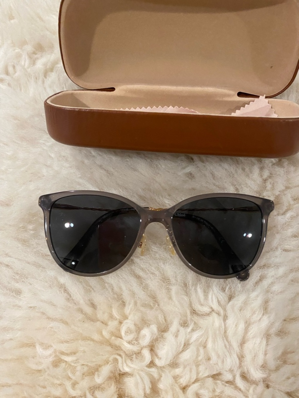 Chloe CE2727 -